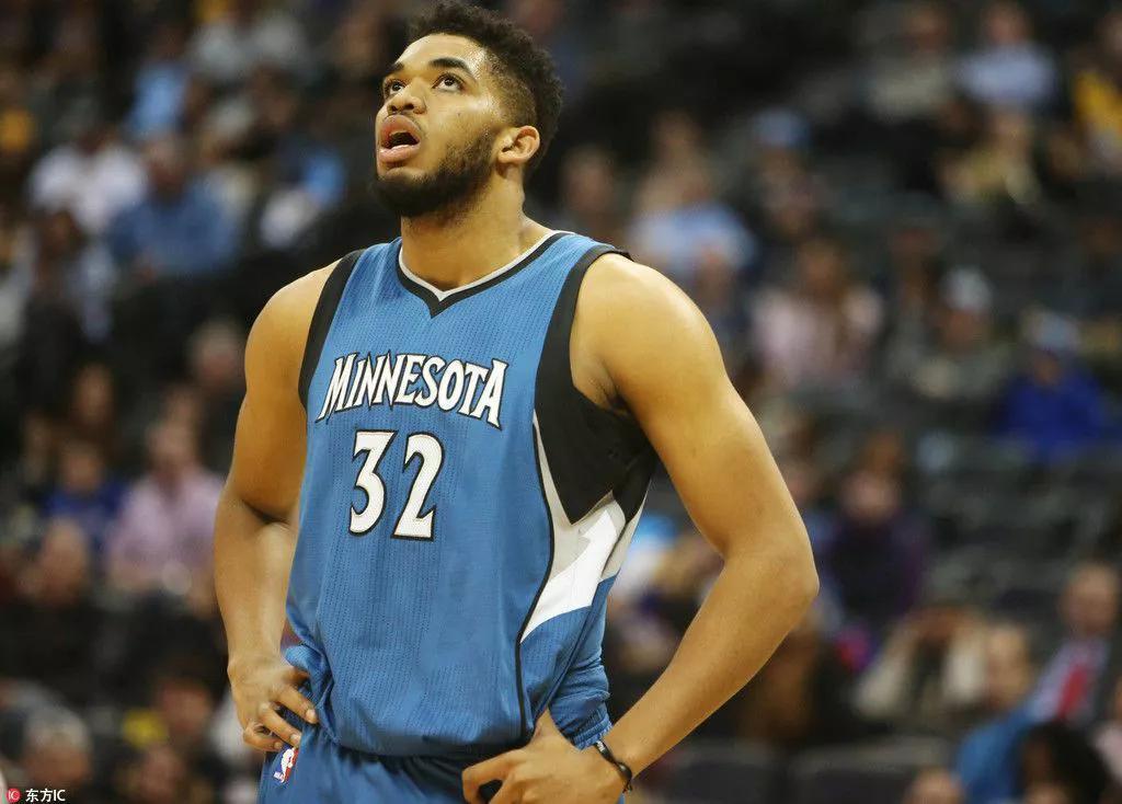 鹕队在主场 鹕队在主场